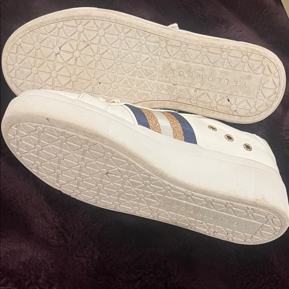 Yellow Box Emalia shoes - Picture 3 of 6